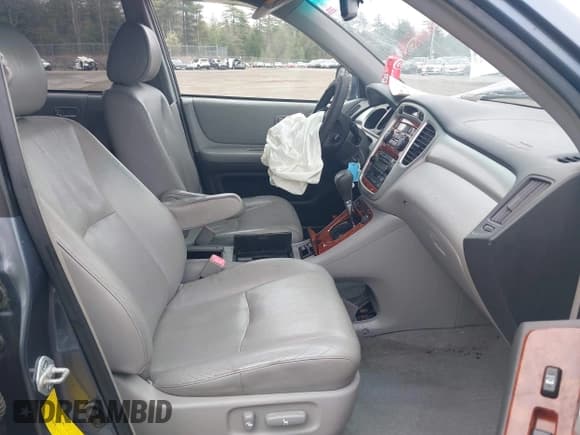 ✅ 2007 Toyota Highlander w/3rd Row • VIN: JTEEP21A370224051 • Lot: 42163127. Wystawiony na IAAI z przebiegiem 196 739 mil. Bezpłatny archiwum sprzedaży aukcyjnych z USA i szczegółowy raport historii pojazdu na DreamBid. Zdjęcie 5.