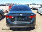 ✅ 2021 Nissan Altima SV • VIN: 1N4BL4DV6MN339390 • Lot: 43137636. Wystawiony na IAAI z przebiegiem 70 066 mil. Bezpłatny archiwum sprzedaży aukcyjnych z USA i szczegółowy raport historii pojazdu na DreamBid. Zdjęcie 17.