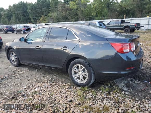 2014 Chevrolet Malibu LS z VIN 1G11A5SL6EF125524, wystawiony jako Copart lot #81802005 z przebiegiem 97 737 mil mil oraz Szkoda całkowita • Salvage title. Historia ofert i sprzedaży dostępna na DreamBid. Obrazek 2.