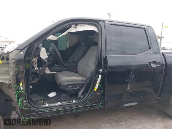 ✅ 2024 Toyota Tundra SR5 • VIN: 5TFLA5DB6RX170838 • Lot: 41368501. Wystawiony na IAAI z przebiegiem 21 918 mil. Bezpłatny archiwum sprzedaży aukcyjnych z USA i szczegółowy raport historii pojazdu na DreamBid. Zdjęcie 15.