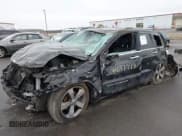 ✅ 2015 Jeep Grand Cherokee Overland • VIN: 1C4RJFCG3FC665854 • Lot: 41697999. Listed on IAAI with 206,618 mi. Free auction sales archive from the USA and detailed vehicle history report at DreamBid. Image 17.