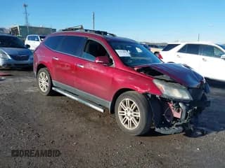 ✅ 2015 Chevrolet Traverse LT • VIN: 1GNKRGKD5FJ101424 • Lot: 41211081. Wystawiony na IAAI z przebiegiem 130 639 mil. Bezpłatny archiwum sprzedaży aukcyjnych z USA i szczegółowy raport historii pojazdu na DreamBid. Zdjęcie 1.