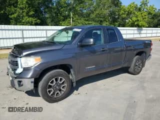 ✅ 2015 Toyota Tundra SR • VIN: 5TFRM5F10FX089674 • Lot: 62215795. Listed on Copart with 158,860 mi. Free auction sales archive from the USA and detailed vehicle history report at DreamBid. Image 1.