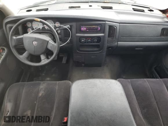 ✅ 2004 Dodge 2500 ST • VIN: 3D7KA28D54G177854 • Lot: 60425325. Wystawiony na Copart z przebiegiem 343 516 mil. Bezpłatny archiwum sprzedaży aukcyjnych z USA i szczegółowy raport historii pojazdu na DreamBid. Zdjęcie 8.