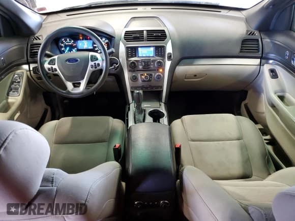 ✅ 2014 Ford Explorer • VIN: 1FM5K8B89EGC18983 • Lot: 54563335. Wystawiony na Copart z przebiegiem 112 376 mil. Bezpłatny archiwum sprzedaży aukcyjnych z USA i szczegółowy raport historii pojazdu na DreamBid. Zdjęcie 8.