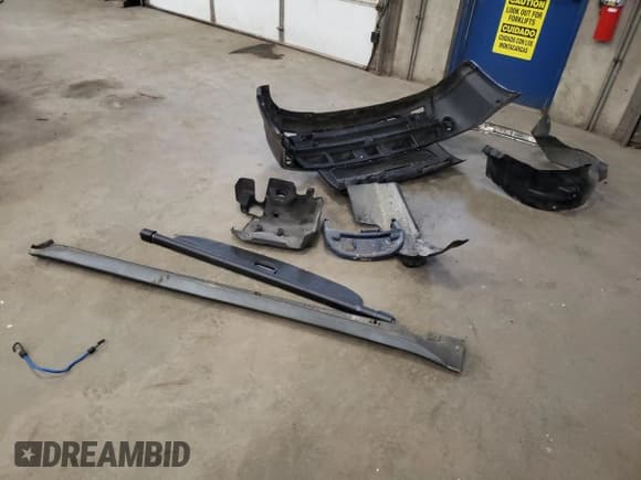 ✅ 2007 Chevrolet Equinox LS • VIN: 2CNDL13FX76026374 • Лот: 43773305. Опубликован ранее на Copart с пробегом 224 062 миль. Бесплатный доступ к архиву аукционных продаж из США и подробный отчёт об истории автомобиля на DreamBid. Изображение 13.