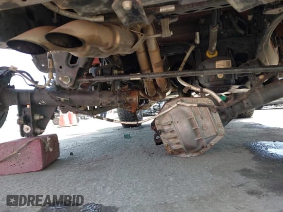 ✅ 2023 Ford Bronco Raptor • VIN: 1FMEE5JR9PLB90113 • Lot: 42498774. Listed on IAAI with 13,922 mi. Free auction sales archive from the USA and detailed vehicle history report at DreamBid. Image 6.