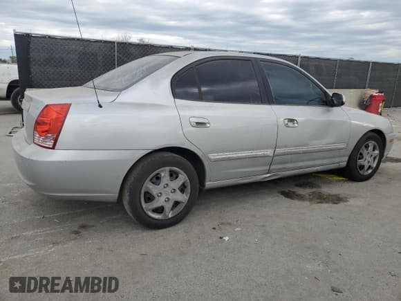 ✅ 2004 Hyundai Elantra GLS • VIN: KMHDN46D74U856684 • Lot: 87895025. Wystawiony na Copart z przebiegiem 207 099 mil. Bezpłatny archiwum sprzedaży aukcyjnych z USA i szczegółowy raport historii pojazdu na DreamBid. Zdjęcie 3.