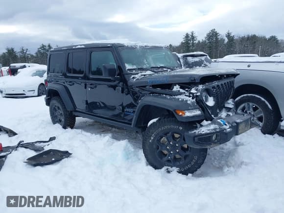 ✅ 2023 Jeep Wrangler • VIN: 1C4JJXN60PW626923 • Lot: 41519683. Wystawiony na IAAI z przebiegiem 13 801 mil. Bezpłatny archiwum sprzedaży aukcyjnych z USA i szczegółowy raport historii pojazdu na DreamBid. Zdjęcie 1.