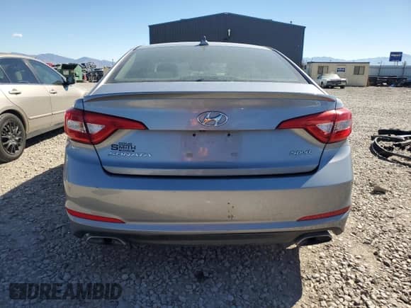 2016 Hyundai Sonata Sport with VIN 5NPE34AF4GH396826, listed as a Copart auction lot 80910435 with 72,902 mi miles and Salvage title. Bid and sale history available at DreamBid. Image 6.