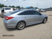 ✅ 2015 Hyundai Sonata Sport • VIN: 5NPE34AB8FH137591 • Lot: 55794115. Wystawiony na Copart z przebiegiem 107 843 mil. Bezpłatny archiwum sprzedaży aukcyjnych z USA i szczegółowy raport historii pojazdu na DreamBid. Zdjęcie 3.