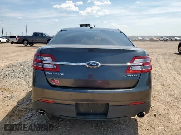 ✅ 2019 Ford Taurus Limited • VIN: 1FAHP2F81KG110742 • Lot: 68907975. Wystawiony na Copart z przebiegiem 98 546 mil. Bezpłatny archiwum sprzedaży aukcyjnych z USA i szczegółowy raport historii pojazdu na DreamBid. Zdjęcie 6.