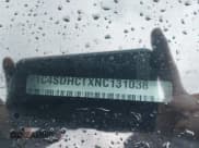 ✅ 2022 Dodge Durango R/T • VIN: 1C4SDHCTXNC131038 • Lot: 42700432. Listed on IAAI with 84,058 mi. Free auction sales archive from the USA and detailed vehicle history report at DreamBid. Image 9.