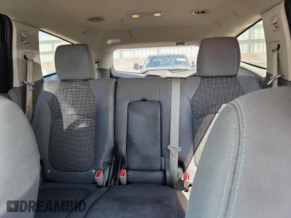 ✅ 2017 Chevrolet Traverse LS • VIN: 1GNKVFED1HJ306534 • Lot: 71038035. Wystawiony na Copart z przebiegiem Nie podano. Bezpłatny archiwum sprzedaży aukcyjnych z USA i szczegółowy raport historii pojazdu na DreamBid. Zdjęcie 10.