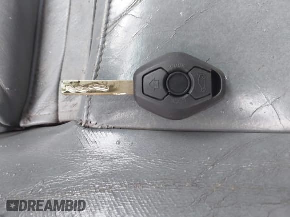 ✅ 2002 BMW 3 Series 330Ci • VIN: WBABS53492EV89504 • Lot: 43743378. Wystawiony na IAAI z przebiegiem 188 568 mil. Bezpłatny archiwum sprzedaży aukcyjnych z USA i szczegółowy raport historii pojazdu na DreamBid. Zdjęcie 11.