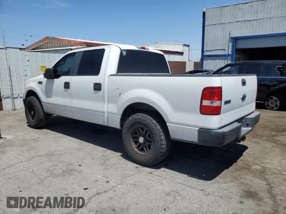 ✅ 2007 Ford F-150 XLT • VIN: 1FTPW12567KC66410 • Lot: 58178045. Wystawiony na Copart z przebiegiem 187 762 mil. Bezpłatny archiwum sprzedaży aukcyjnych z USA i szczegółowy raport historii pojazdu na DreamBid. Zdjęcie 2.