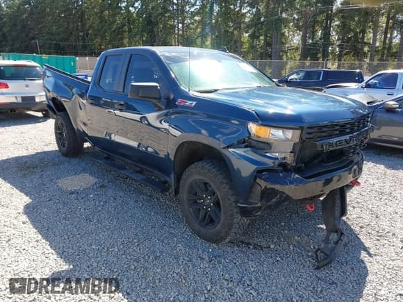 ✅ 2020 Chevrolet Silverado 1500 Custom Trail Boss • VIN: 1GCRYCEF8LZ329902 • Лот: 42839877. Опубликован ранее на IAAI с пробегом 58 757 миль. Бесплатный доступ к архиву аукционных продаж из США и подробный отчёт об истории автомобиля на DreamBid. Изображение 1.