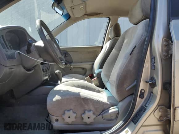 2006 Hyundai Elantra GLS with VIN KMHDN46D76U240146, listed as a Copart auction lot 69998104 with 146,660 mi miles and Salvage title. Bid and sale history available at DreamBid. Image 7.