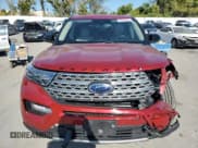 ✅ 2020 Ford Explorer Limited • VIN: 1FMSK8FH7LGB52749 • Lot: 86322305. Wystawiony na Copart z przebiegiem 73 744 mil. Bezpłatny archiwum sprzedaży aukcyjnych z USA i szczegółowy raport historii pojazdu na DreamBid. Zdjęcie 5.