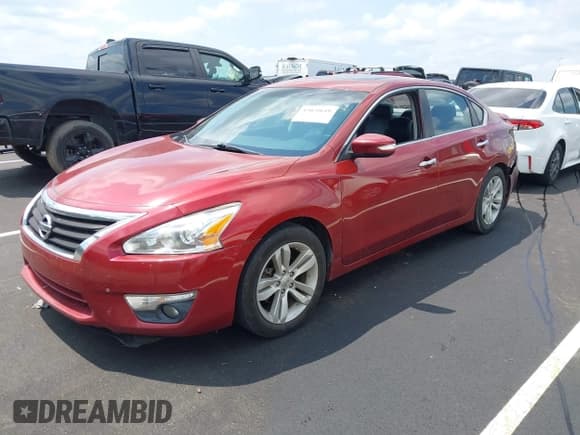 ✅ 2014 Nissan Altima SL • VIN: 1N4BL3AP3EC116818 • Lot: 43020618. Listed on IAAI with 140,829 mi. Free auction sales archive from the USA and detailed vehicle history report at DreamBid. Image 2.