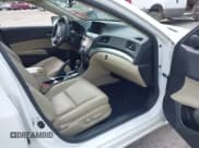 ✅ 2018 Acura ILX Premium • VIN: 19UDE2F72JA006981 • Лот: 43428019. Опубликован ранее на IAAI с пробегом 62 082 миль. Бесплатный доступ к архиву аукционных продаж из США и подробный отчёт об истории автомобиля на DreamBid. Изображение 5.