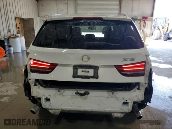 ✅ 2017 BMW X5 xDrive35i • VIN: 5UXKR0C38H0X83258 • Lot: 80058305. Listed on Copart with 116,880 mi. Free auction sales archive from the USA and detailed vehicle history report at DreamBid. Image 6.
