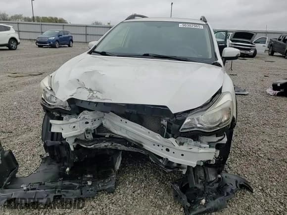 ✅ 2016 Subaru Crosstrek Limited • VIN: JF2GPAKC8GH276060 • Lot: 90302965. Listed on Copart with 69,652 mi. Free auction sales archive from the USA and detailed vehicle history report at DreamBid. Image 14.