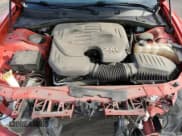 ✅ 2022 Dodge Charger SXT • VIN: 2C3CDXBG2NH149540 • Lot: 90285055. Wystawiony na Copart z przebiegiem 105 075 mil. Bezpłatny archiwum sprzedaży aukcyjnych z USA i szczegółowy raport historii pojazdu na DreamBid. Zdjęcie 11.