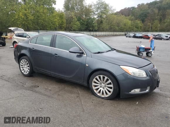 ✅ 2011 Buick Regal CXL RL2 • VIN: 2G4GP5EC9B9182151 • Лот: 82277655. Опубликован ранее на Copart с пробегом 123 857 миль. Бесплатный доступ к архиву аукционных продаж из США и подробный отчёт об истории автомобиля на DreamBid. Изображение 4.