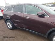 ✅ 2016 Kia Sorento LX • VIN: 5XYPG4A56GG074250 • Lot: 43624539. Listed on IAAI with 139,010 mi. Free auction sales archive from the USA and detailed vehicle history report at DreamBid. Image 6.