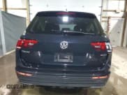 ✅ 2021 Volkswagen Tiguan S • VIN: 3VV0B7AX9MM007127 • Lot: 45677935. Wystawiony na Copart z przebiegiem 32 976 mil. Bezpłatny archiwum sprzedaży aukcyjnych z USA i szczegółowy raport historii pojazdu na DreamBid. Zdjęcie 6.