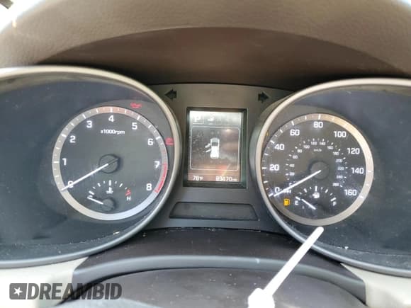 ✅ 2017 Hyundai Santa Fe 2.4L • VIN: 5NMZU3LB8HH017473 • Лот: 62227803. Опубликован ранее на Copart с пробегом 83 470 миль. Бесплатный доступ к архиву аукционных продаж из США и подробный отчёт об истории автомобиля на DreamBid. Изображение 9.