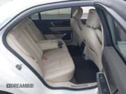 ✅ 2019 Lincoln Continental Standard • VIN: 1LN6L9PK3K5606133 • Lot: 43289108. Listed on IAAI with 87,857 mi. Free auction sales archive from the USA and detailed vehicle history report at DreamBid. Image 8.