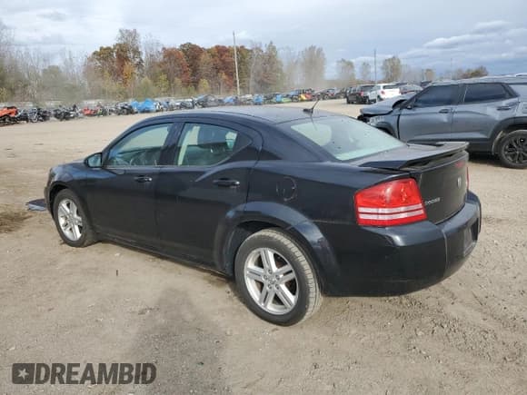 ✅ 2010 Dodge Avenger R/T • VIN: 1B3CC5FBXAN129542 • Лот: 90696235. Опубликован ранее на Copart с пробегом 123 258 миль. Бесплатный доступ к архиву аукционных продаж из США и подробный отчёт об истории автомобиля на DreamBid. Изображение 2.