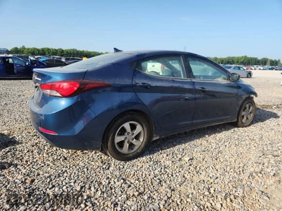 2014 Hyundai Elantra SE with VIN KMHDH4AE4EU212360, listed as a Copart auction lot 63861695 with 75,956 mi miles and Salvage title. Bid and sale history available at DreamBid. Image 3.