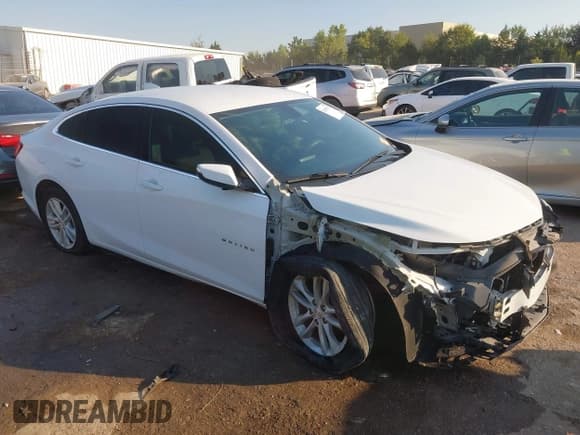 ✅ 2017 Chevrolet Malibu LT • VIN: 1G1ZE5ST7HF202882 • Lot: 43355177. Listed on IAAI with 172,932 mi. Free auction sales archive from the USA and detailed vehicle history report at DreamBid. Image 14.
