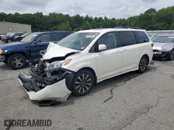 ✅ 2018 Toyota Sienna XLE • VIN: 5TDDZ3DC2JS192436 • Lot: 62954895. Listed on Copart with Not provided. Free auction sales archive from the USA and detailed vehicle history report at DreamBid. Image 1.