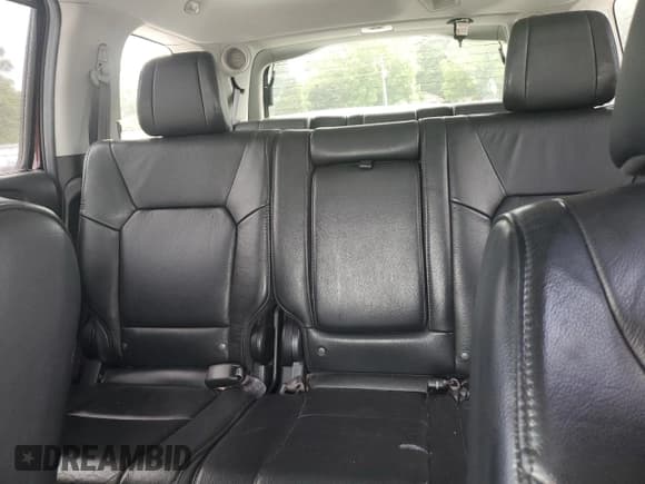 ✅ 2013 Honda Pilot Touring • VIN: 5FNYF4H99DB047868 • Lot: 56207924. Listed on Copart with 198,788 mi. Free auction sales archive from the USA and detailed vehicle history report at DreamBid. Image 10.