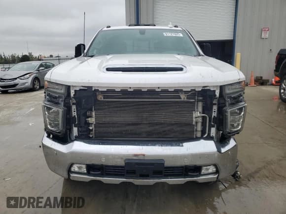 ✅ 2020 Chevrolet Silverado 2500HD LTZ • VIN: 1GC4YPEY9LF117787 • Лот: 81127825. Опубликован ранее на Copart с пробегом 200 668 миль. Бесплатный доступ к архиву аукционных продаж из США и подробный отчёт об истории автомобиля на DreamBid. Изображение 5.