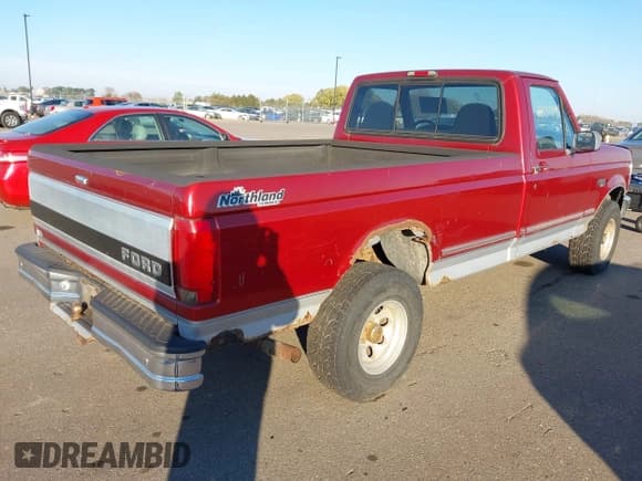 ✅ 1996 Ford F-150 • VIN: 1FTEF14Y4TLA66547 • Lot: 43533704. Listed on IAAI with 124,679 mi. Free auction sales archive from the USA and detailed vehicle history report at DreamBid. Image 4.