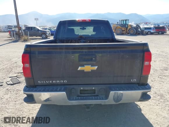 ✅ 2019 Chevrolet Silverado 1500 LT • VIN: 2GCVKPEC2K1198132 • Lot: 43262419. Wystawiony na IAAI z przebiegiem 128 687 mil. Bezpłatny archiwum sprzedaży aukcyjnych z USA i szczegółowy raport historii pojazdu na DreamBid. Zdjęcie 16.