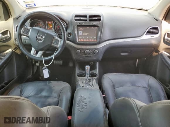 ✅ 2018 Dodge Journey Crossroad • VIN: 3C4PDCGG8JT500824 • Lot: 72079645. Wystawiony na Copart z przebiegiem 95 932 mil. Bezpłatny archiwum sprzedaży aukcyjnych z USA i szczegółowy raport historii pojazdu na DreamBid. Zdjęcie 8.