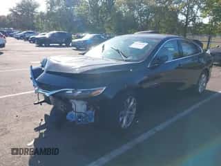 2019 Chevrolet Malibu LT z VIN 1G1ZD5ST8KF114238, wystawiony jako IAAI lot #43367354 z przebiegiem 58 675 mil mil oraz . Historia ofert i sprzedaży dostępna na DreamBid. Obrazek 2.