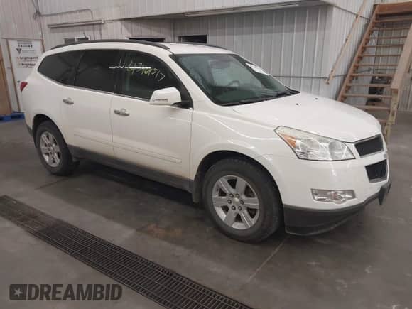 2011 Chevrolet Traverse 1LT с VIN 1GNKVGED0BJ272969, выставлен на аукционе IAAI как лот 43469517 с пробегом 204 826 миль миль и . История ставок и продаж доступна на DreamBid. Изображение 1.