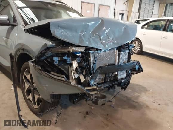 ✅ 2023 Hyundai Santa Cruz Limited • VIN: 5NTJEDAF8PH062437 • Лот: 41218548. Размещён на IAAI с пробегом 11 899 миль миль. Получите бесплатный доступ к архиву аукционных продаж из США и посмотрите подробный отчёт об истории автомобиля на DreamBid. Изображение 6.