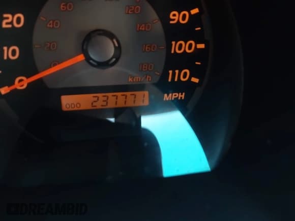 ✅ 2005 Toyota 4Runner SR5 • VIN: JTEZU14R158037993 • Lot: 42964688. Listed on IAAI with 237,771 mi. Free auction sales archive from the USA and detailed vehicle history report at DreamBid. Image 7.