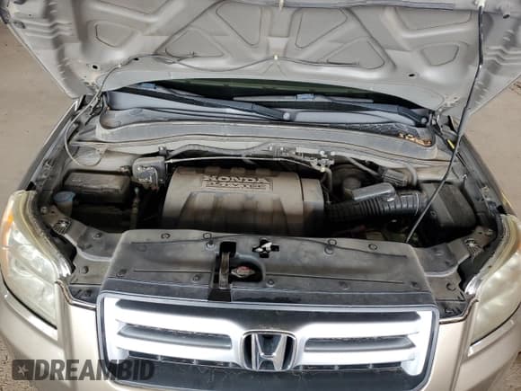 ✅ 2008 Honda Pilot VP • VIN: 5FNYF28218B005742 • Lot: 81612915. Listed on Copart with 120,405 mi. Free auction sales archive from the USA and detailed vehicle history report at DreamBid. Image 12.