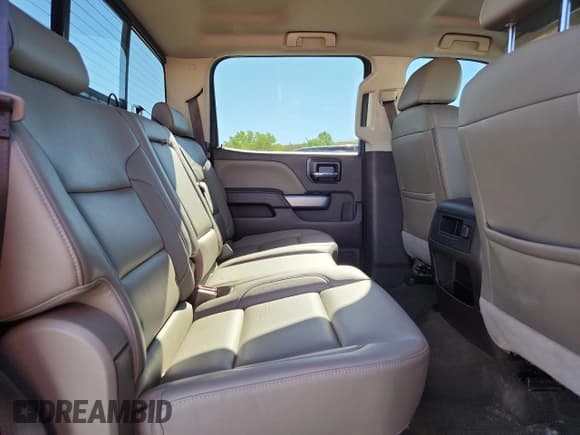 ✅ 2018 Chevrolet Silverado 1500 LTZ • VIN: 3GCUKSEC6JG140836 • Лот: 83995475. Опубликован ранее на Copart с пробегом 153 441 миль. Бесплатный доступ к архиву аукционных продаж из США и подробный отчёт об истории автомобиля на DreamBid. Изображение 10.