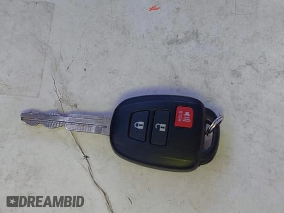 ✅ 2016 Toyota Highlander LE • VIN: 5TDZARFH0GS021167 • Лот: 43359074. Опубликован ранее на IAAI с пробегом 119 972 миль. Бесплатный доступ к архиву аукционных продаж из США и подробный отчёт об истории автомобиля на DreamBid. Изображение 11.