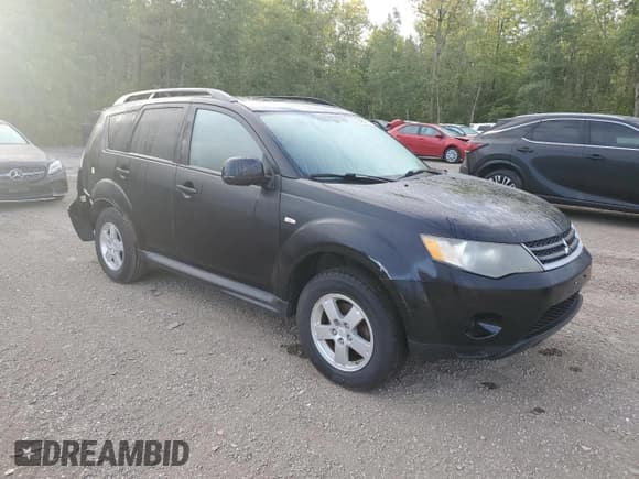 ✅ 2009 Mitsubishi Outlander ES • VIN: JA4LT21W59Z603239 • Lot: 68454275. Listed on Copart with 135,195 mi. Free auction sales archive from the USA and detailed vehicle history report at DreamBid. Image 4.